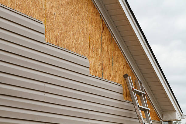 Professional Siding Installation technician working in LaGrange, GA